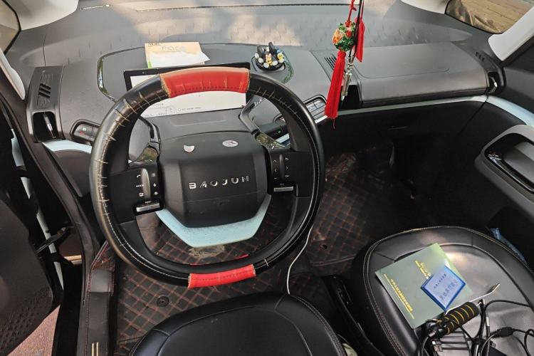 Used Baojun E300 2020 Starry Intelligence Edition Center Console