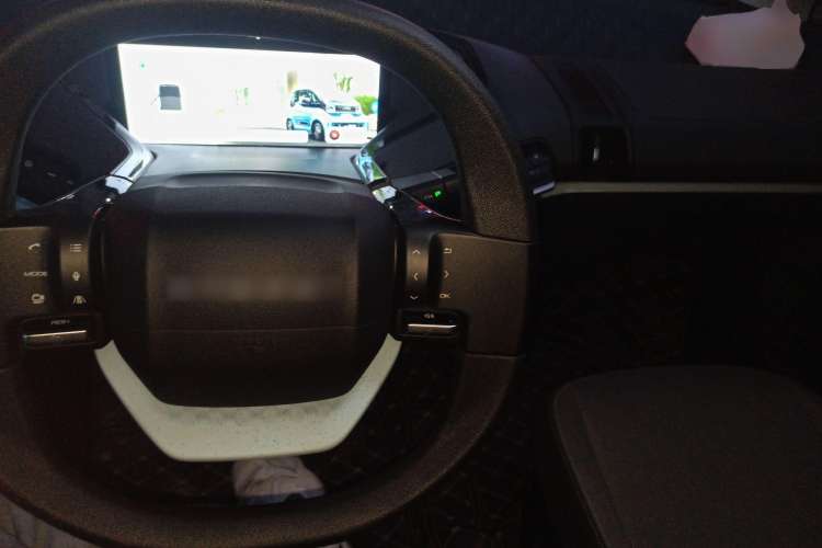 Used Baojun E300 2020 Starry Intelligence Edition Center Console