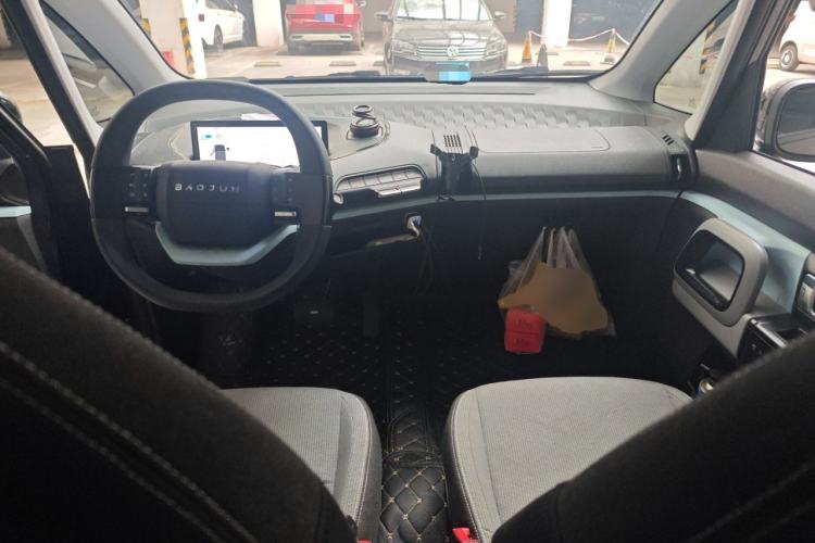 Used Baojun E300 2020 Plus Starry Intelligence Edition Center Console