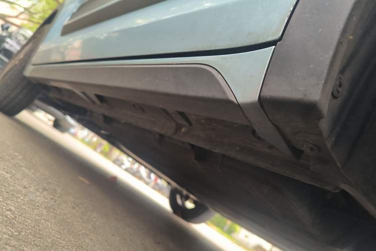 Used Baojun E300 2020 Starry Intelligence Edition Chassis Rear Left
