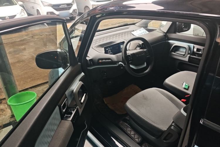 Used Baojun E300 2020 Plus Starry Intelligence Edition Driver Seat