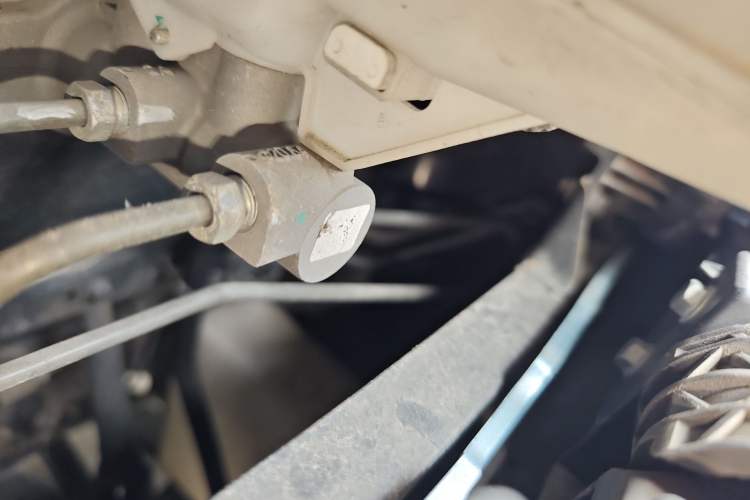Used Baojun E300 2020 Starry Intelligence Edition Engine Bay Left