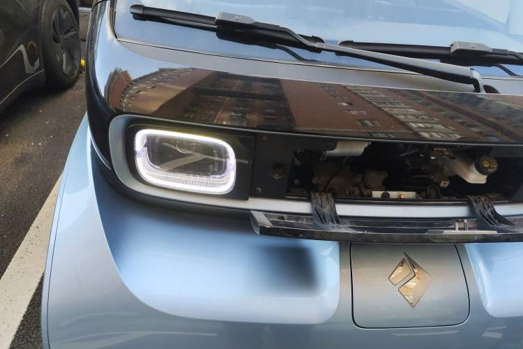 Used Baojun E300 2020 Plus Starry Intelligence Edition Engine Bay Right