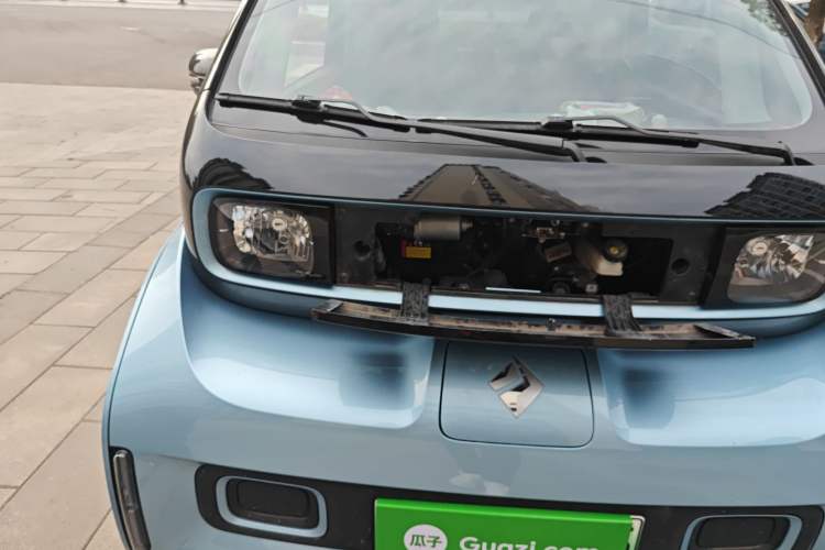 Used Baojun E300 2020 Plus Interstellar Smart Edition Engine Bay Right