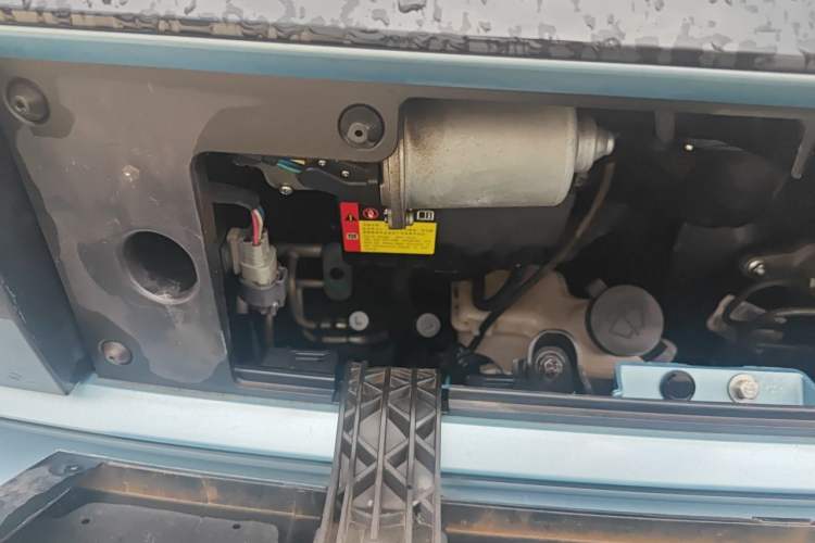Used Baojun E300 2020 Plus Starry Intelligence Edition Engine Bay Right