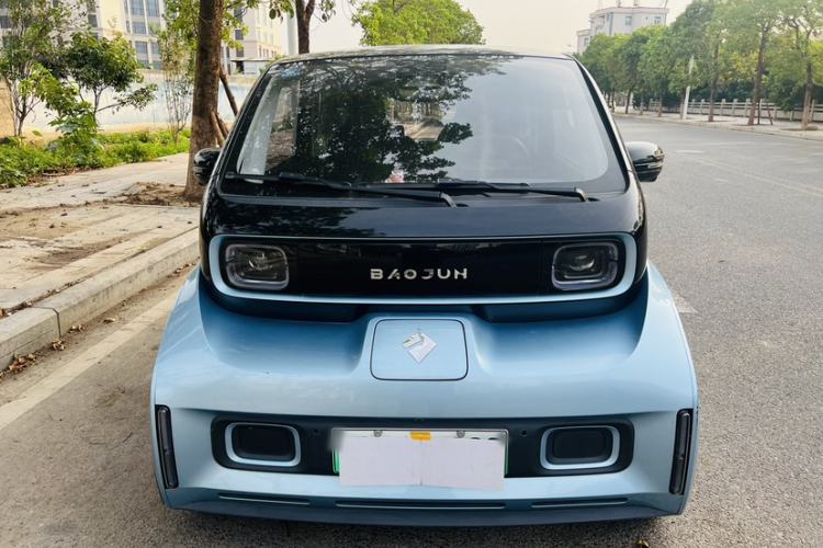 Used Baojun E300 2020 Plus Interstellar Future Edition Exterior 1