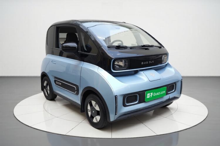 Used Baojun E300 2020 Star Travel Edition Exterior 2