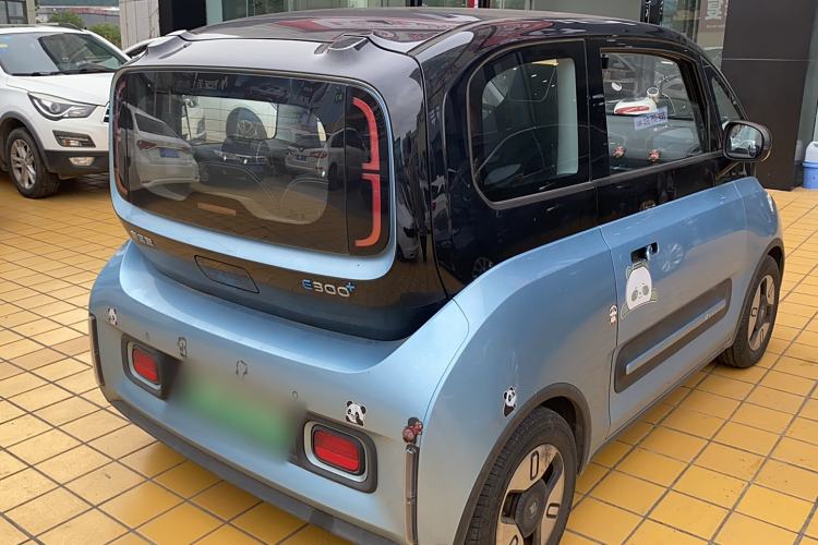 Used Baojun E300 2020 Plus Starry Intelligence Edition Exterior 3