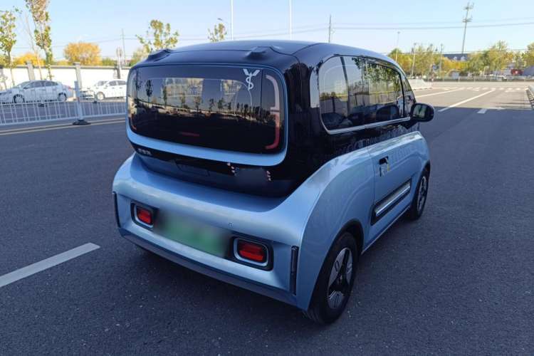 Used Baojun E300 2020 Plus Starry Intelligence Edition Exterior 3