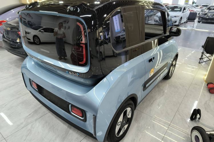 Used Baojun E300 2020 Plus Starry Intelligence Edition Exterior 5