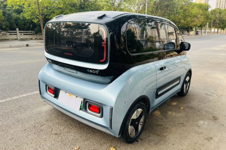 Used Baojun E300 2020 Plus Interstellar Future Edition Exterior 5