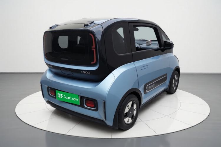 Used Baojun E300 2020 Star Travel Edition Exterior 5