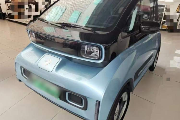 Used Baojun E300 2020 Plus Interstellar Smart Edition Exterior 6