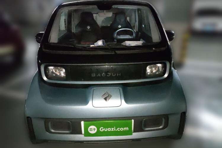 Used Baojun E300 2020 Plus Starry Intelligence Edition Front