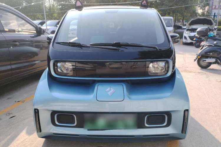 Used Baojun E300 2020 Plus Interstellar Smart Edition Front