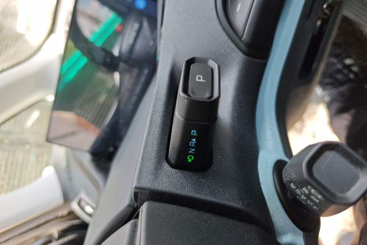 Used Baojun E300 2020 Interstellar Future Edition Gear Lever
