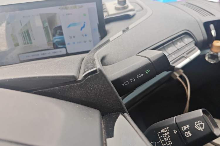 Used Baojun E300 2020 Plus Starry Intelligence Edition Gear Lever