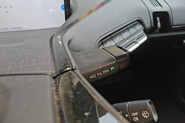 Used Baojun E300 2020 Plus Interstellar Smart Edition Gear Lever