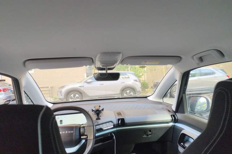 Used Baojun E300 2020 Plus Starry Intelligence Edition Headliner