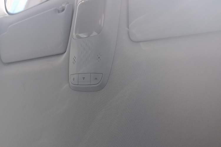 Used Baojun E300 2020 Plus Interstellar Smart Edition Headliner