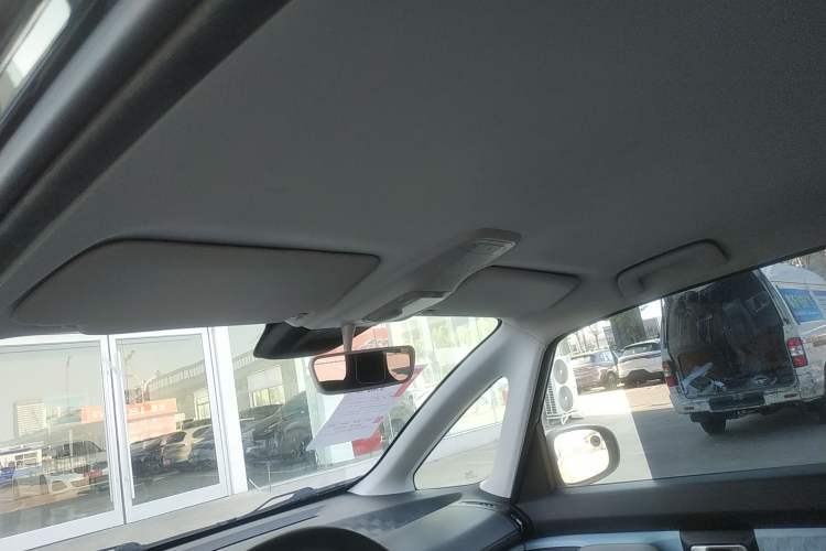 Used Baojun E300 2020 Plus Interstellar Smart Edition Headliner
