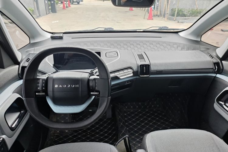 Used Baojun E300 2020 Plus Interstellar Smart Edition Interior 1