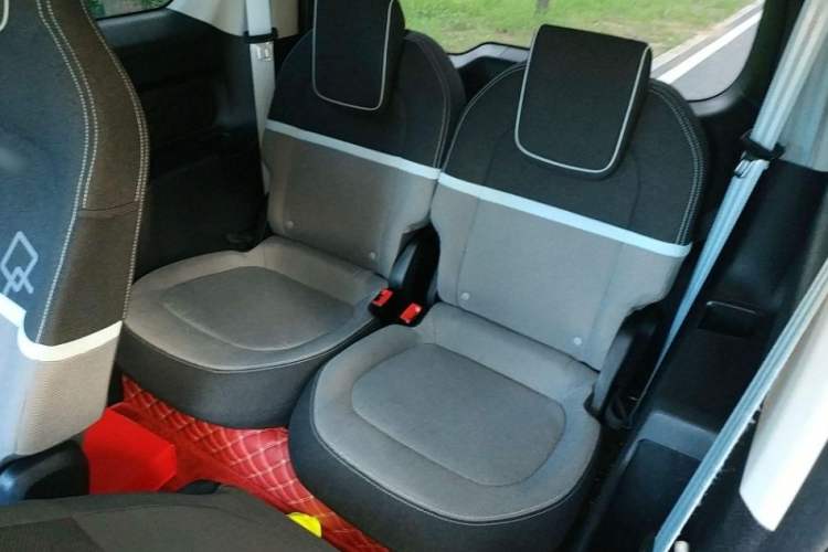 Used Baojun E300 2020 Plus Interstellar Smart Edition Interior 2