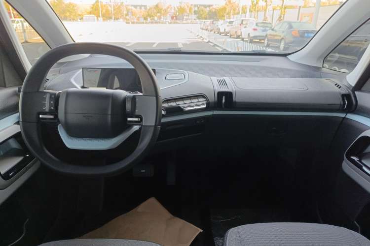 Used Baojun E300 2020 Plus Starry Intelligence Edition Interior 3