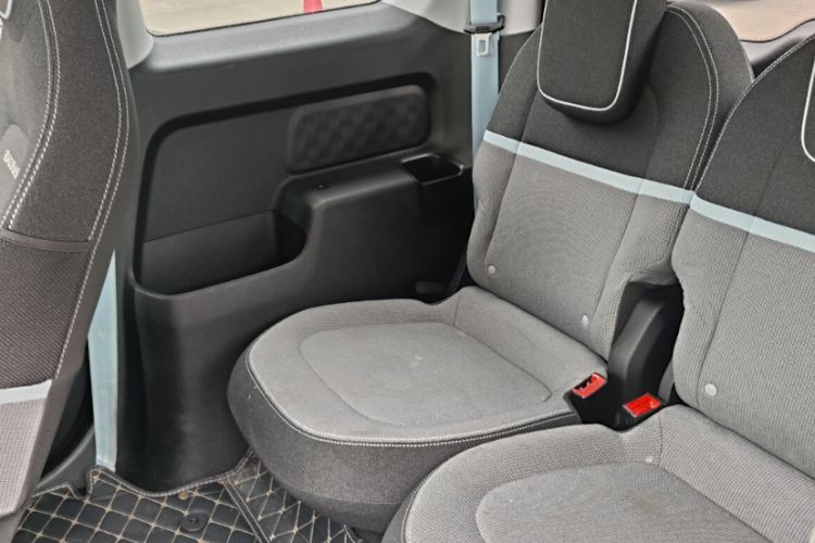 Used Baojun E300 2020 Plus Interstellar Smart Edition Interior 4