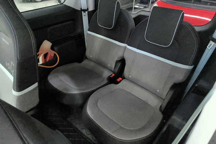 Used Baojun E300 2020 Plus Starry Intelligence Edition Interior 4