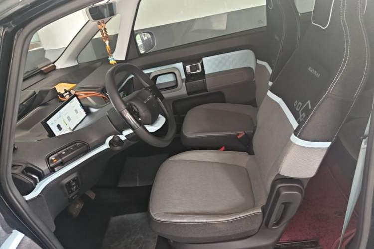 Used Baojun E300 2020 Plus Starry Intelligence Edition Left Front Seat