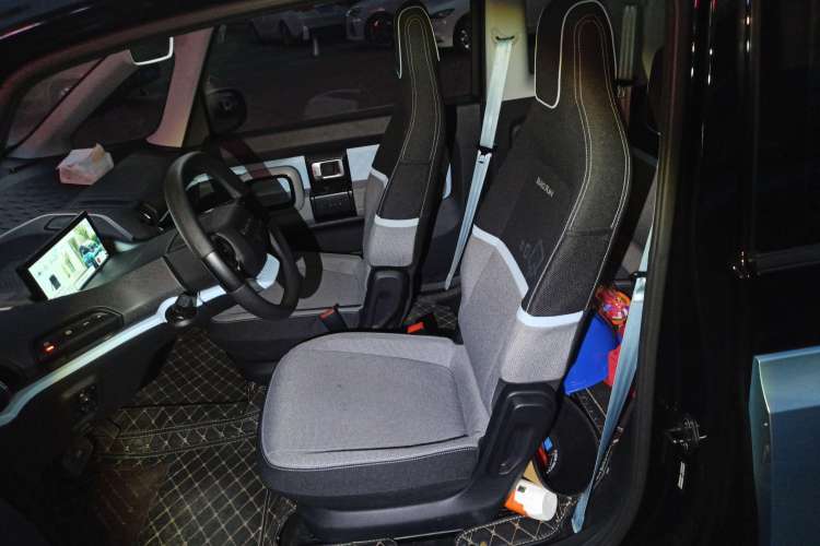 Used Baojun E300 2020 Starry Intelligence Edition Left Front Seat