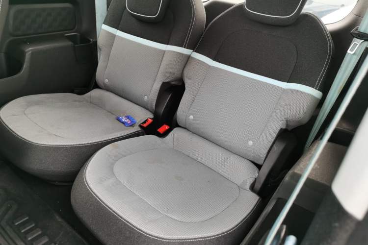 Used Baojun E300 2020 Plus Starry Intelligence Edition Left Rear Seat