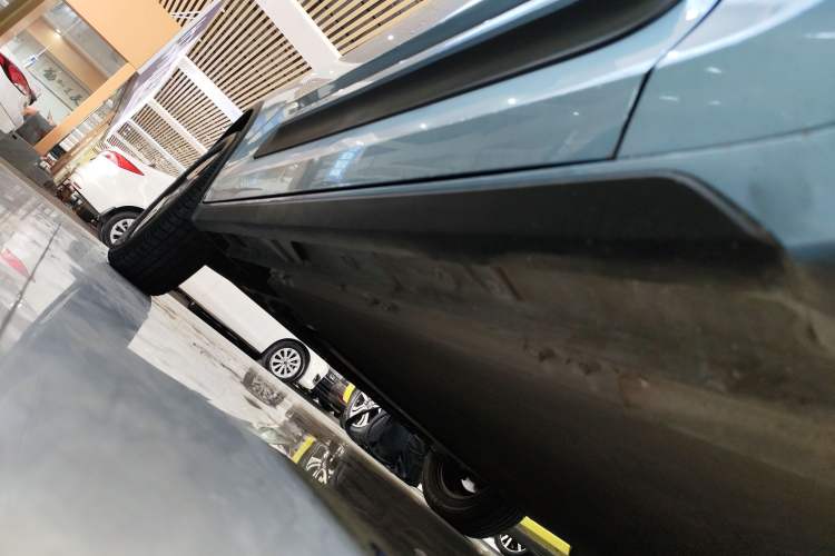 Used Baojun E300 2020 Plus Interstellar Smart Edition Left Side Sill
