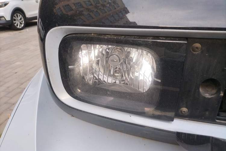 Used Baojun E300 2020 Plus Starry Intelligence Edition Right Front Headlight