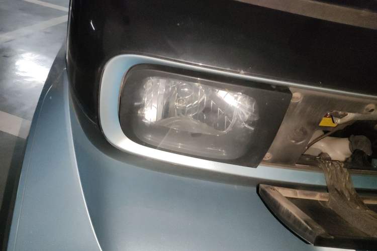 Used Baojun E300 2020 Plus Starry Intelligence Edition Right Front Headlight
