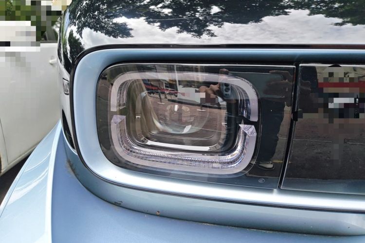 Used Baojun E300 2020 Starry Intelligence Edition Right Front Headlight