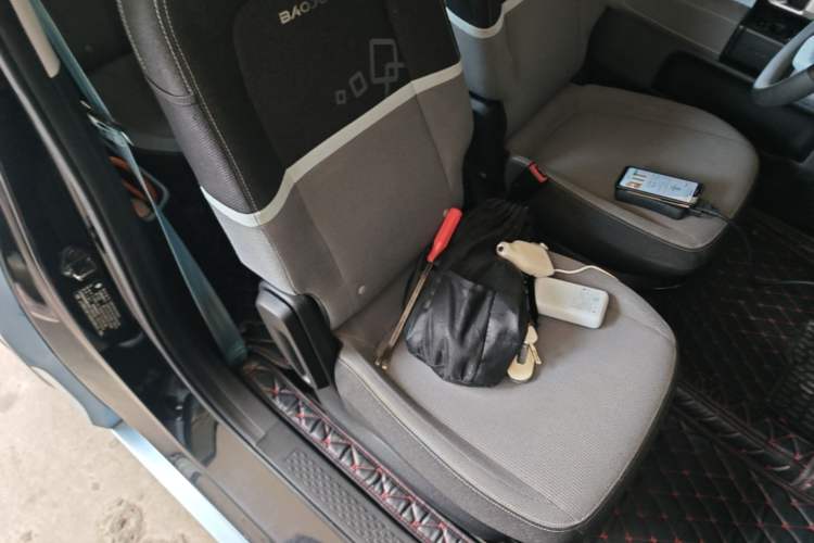Used Baojun E300 2020 Plus Interstellar Smart Edition Right Front Seat