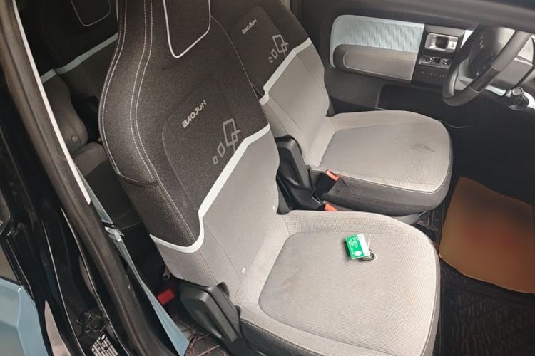 Used Baojun E300 2020 Plus Starry Intelligence Edition Right Front Seat