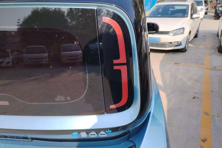 Used Baojun E300 2020 Plus Interstellar Smart Edition Right Rear Taillight
