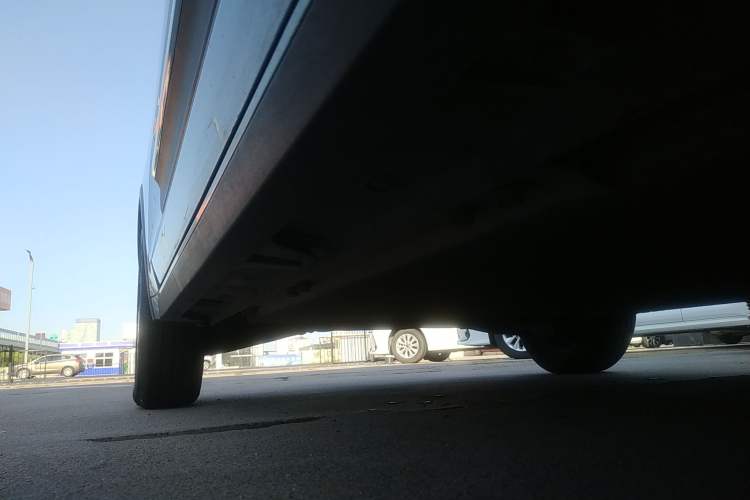 Used Baojun E300 2020 Plus Interstellar Smart Edition Right Side Sill