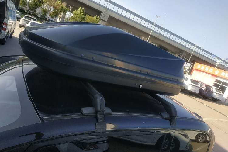 Used Baojun E300 2020 Plus Interstellar Smart Edition Roof