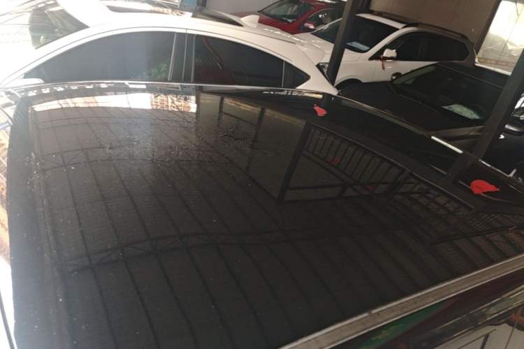 Used Baojun E300 2020 Plus Starry Intelligence Edition Roof