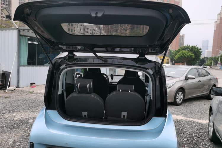 Used Baojun E300 2020 Plus Starry Intelligence Edition Trunk