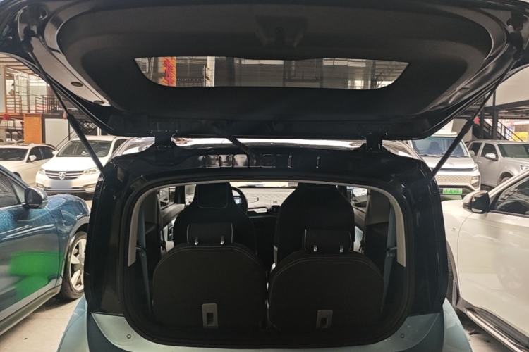Used Baojun E300 2020 Plus Starry Intelligence Edition Trunk
