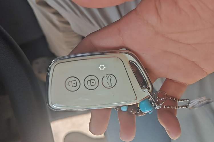 Used Baojun E300 2020 Starry Intelligence Edition Vehicle Key