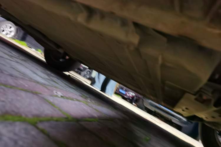 Used Baojun E300 2020 Starry Intelligence Edition Chassis Front Right