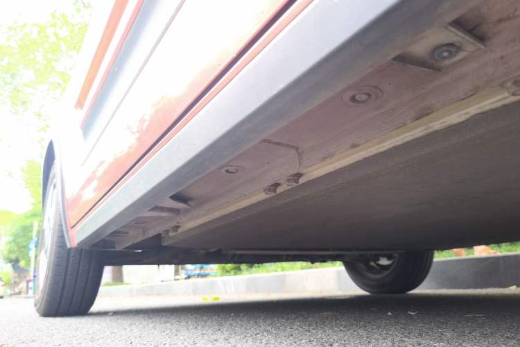 Used Baojun E300 2020 Plus Interstellar Future Edition Chassis Rear Left