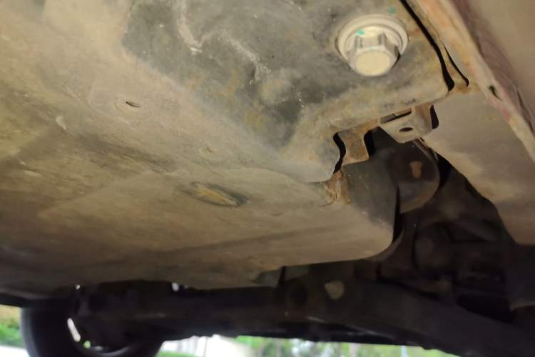 Used Baojun E300 2020 Starry Intelligence Edition Chassis Rear Left
