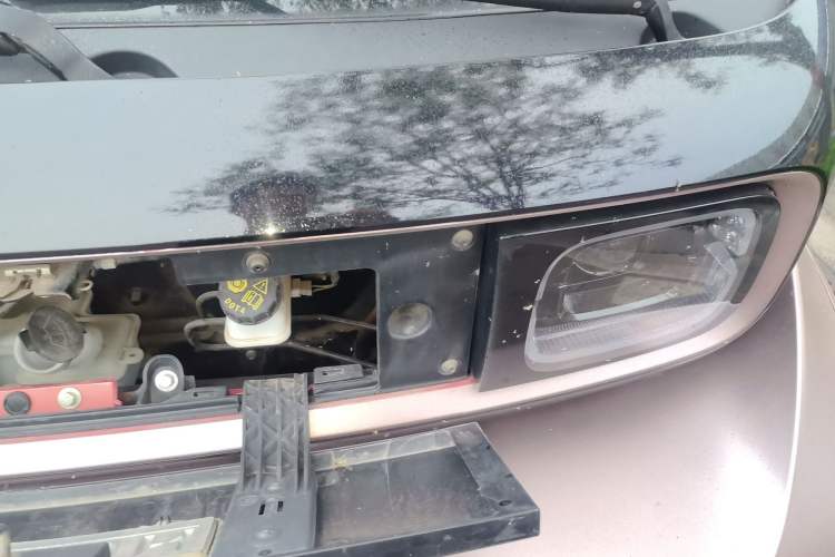 Used Baojun E300 2020 Starry Intelligence Edition Engine Bay Left